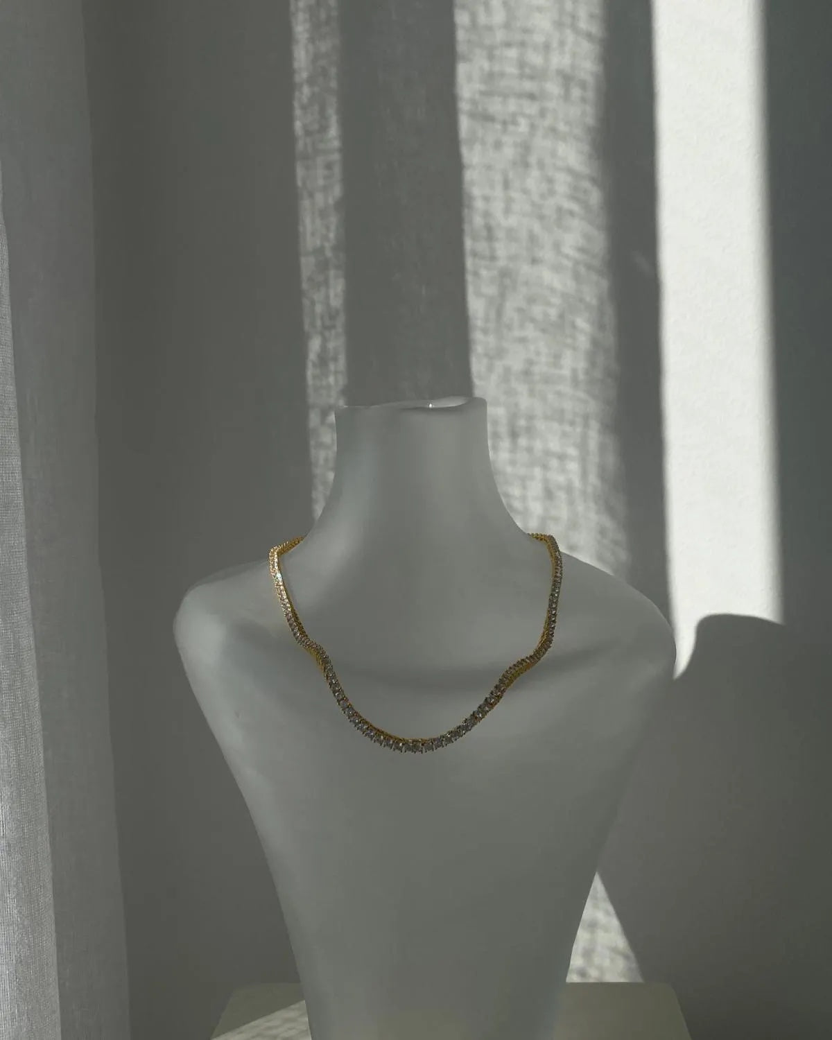 Tennis necklace - gold