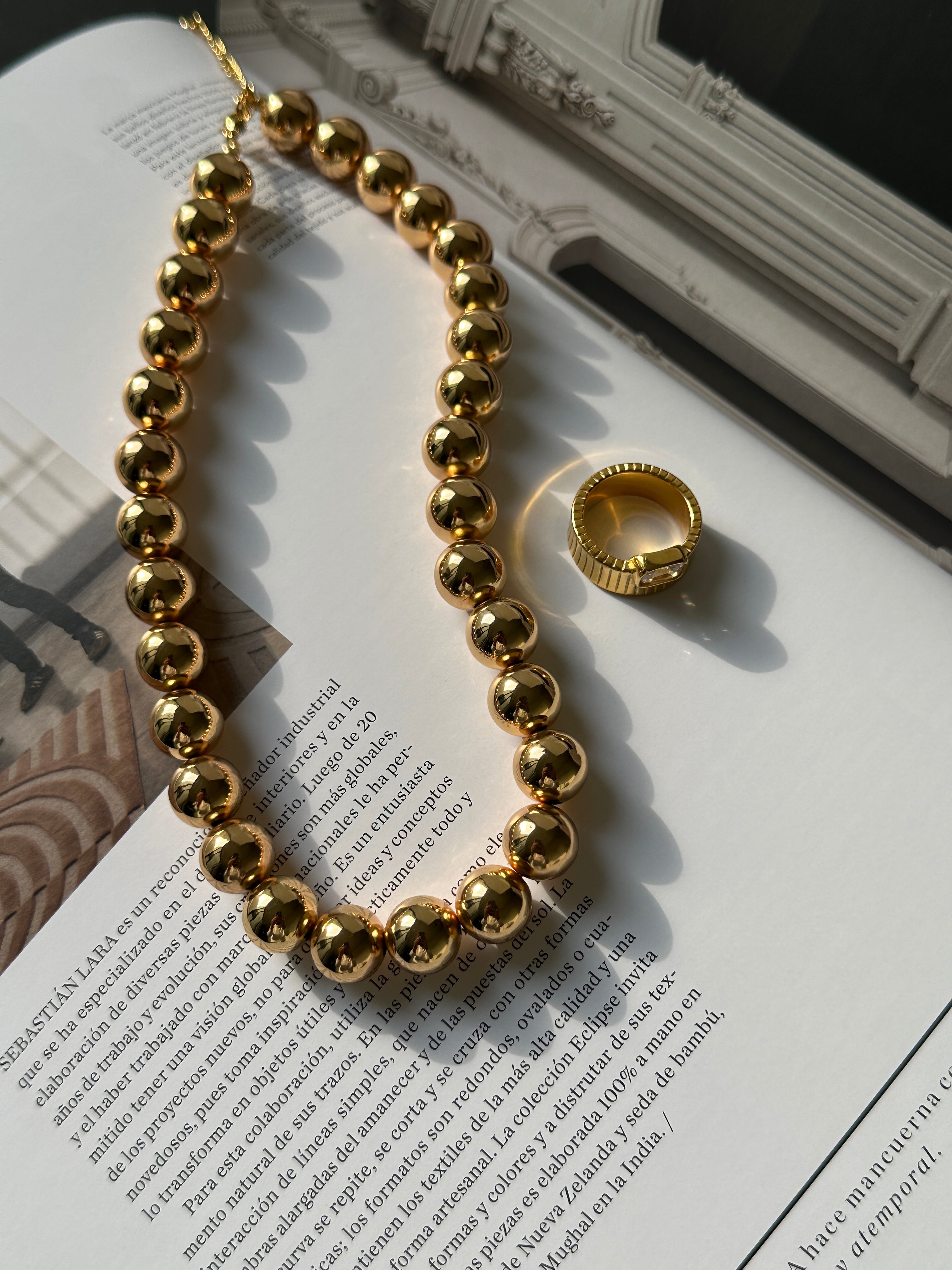 OVERSIZED BALL NECKLACE- gold
